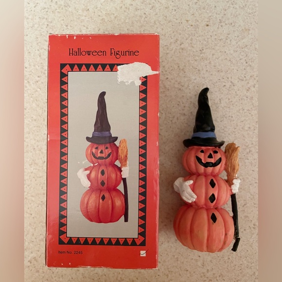 Vintage Jack-o’-lantern Halloween Figurine - Picture 2 of 8